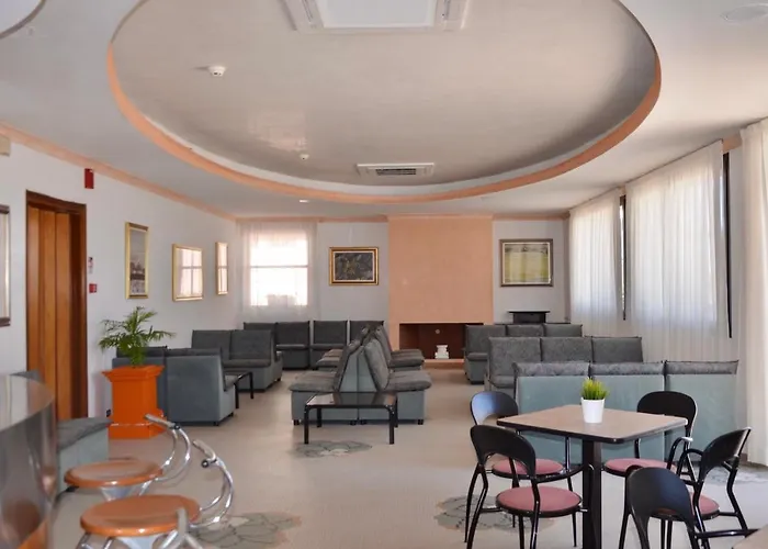 Szálloda What Else 3*